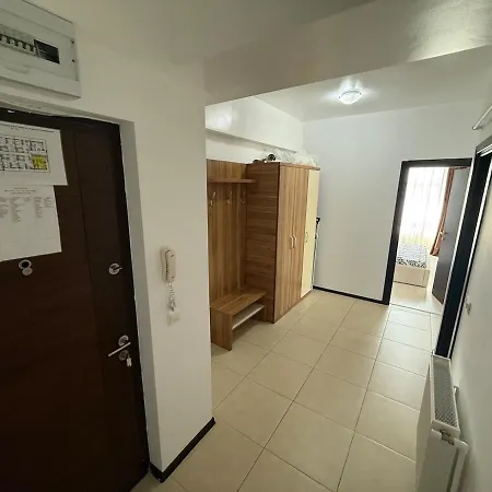 Summerland Flat Apartment Mamaia